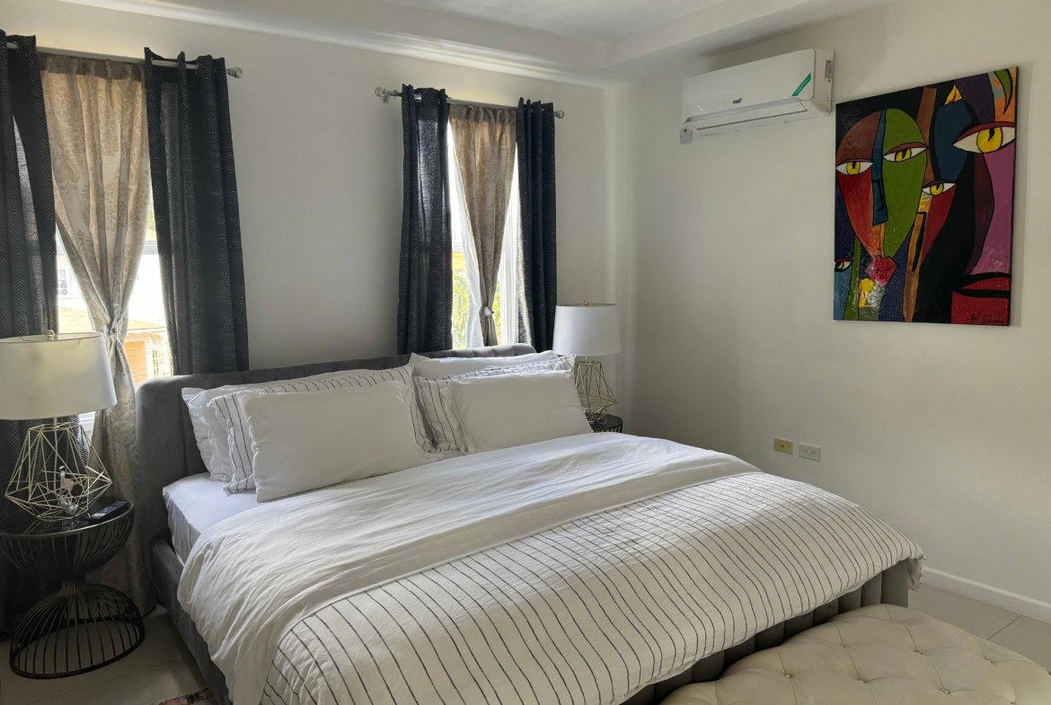 Eighth image of 16-7 Degenhart cl Millsborough in Kingston 6, St. Andrew, Jamaica - property is For Rent