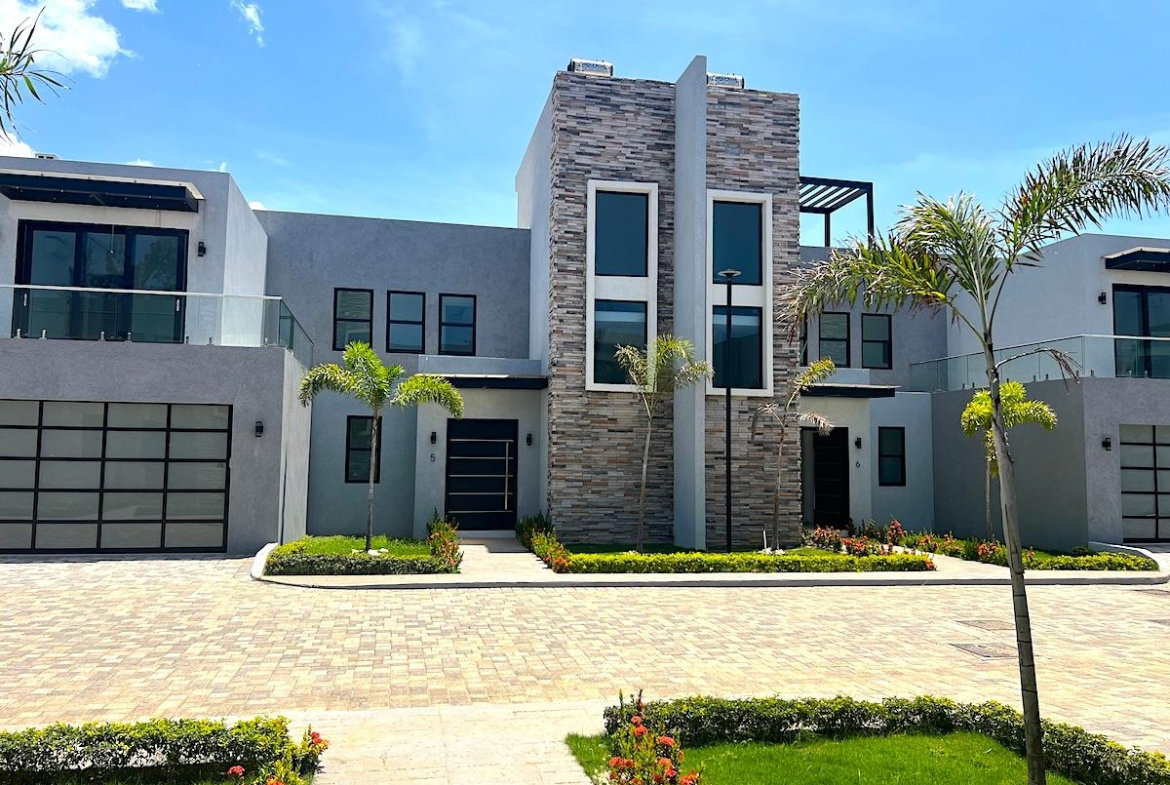 First image of 3- Bengal Cove Villas , Disc in Discovery Bay, St. Ann, Jamaica - property is For Sale