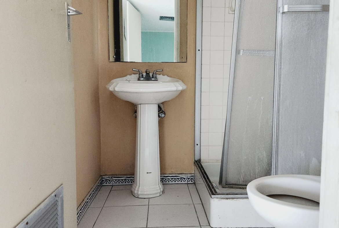 Nineteenth image of Ph1-8 Ocean Boulevard, Kingston in Downtown Kingston, Kingston, Jamaica - property is For Sale
