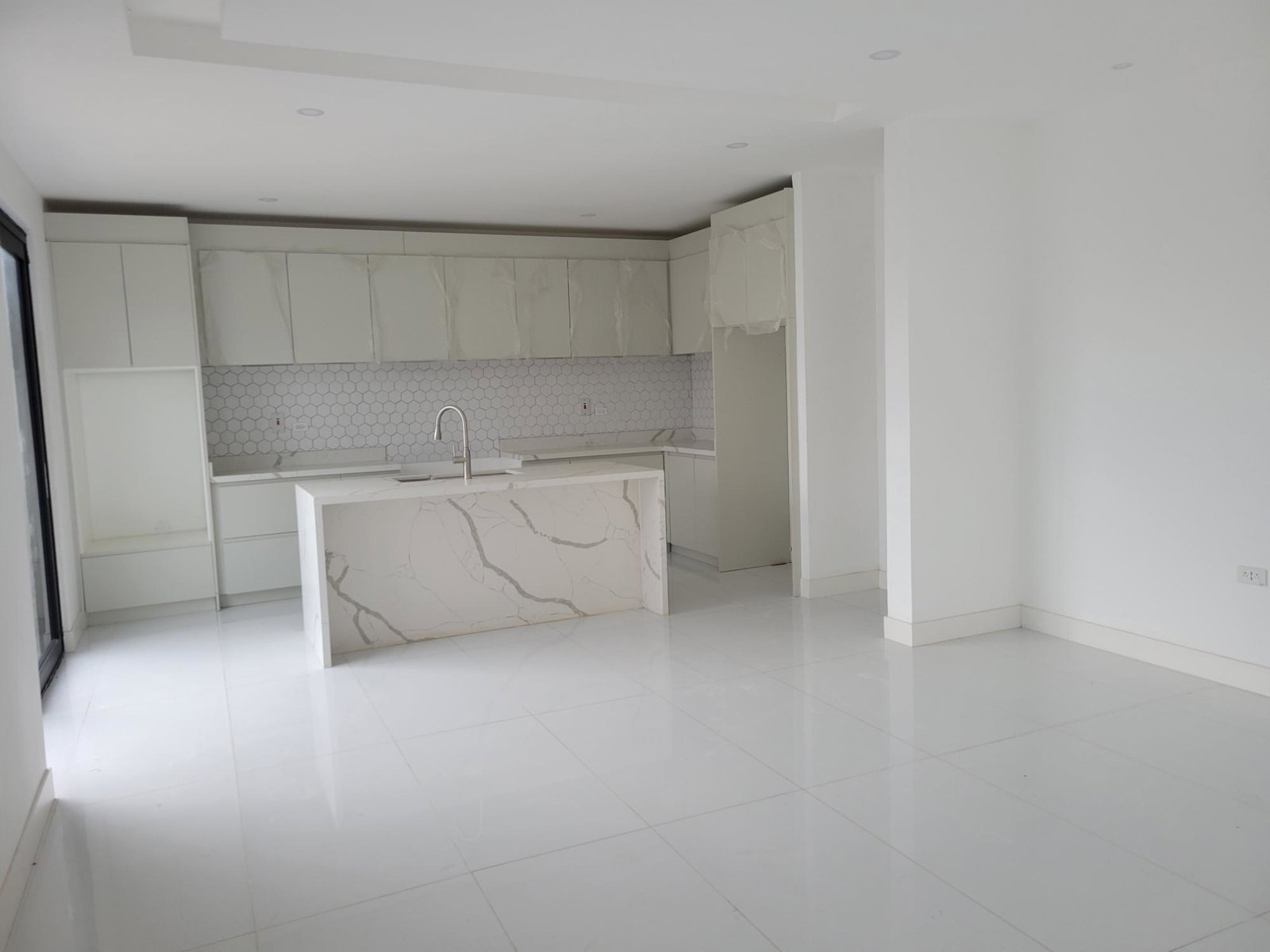 Sixth image of 6-42 Queens Crescent Drive in Discovery Bay, St. Ann, Jamaica - property is For Sale