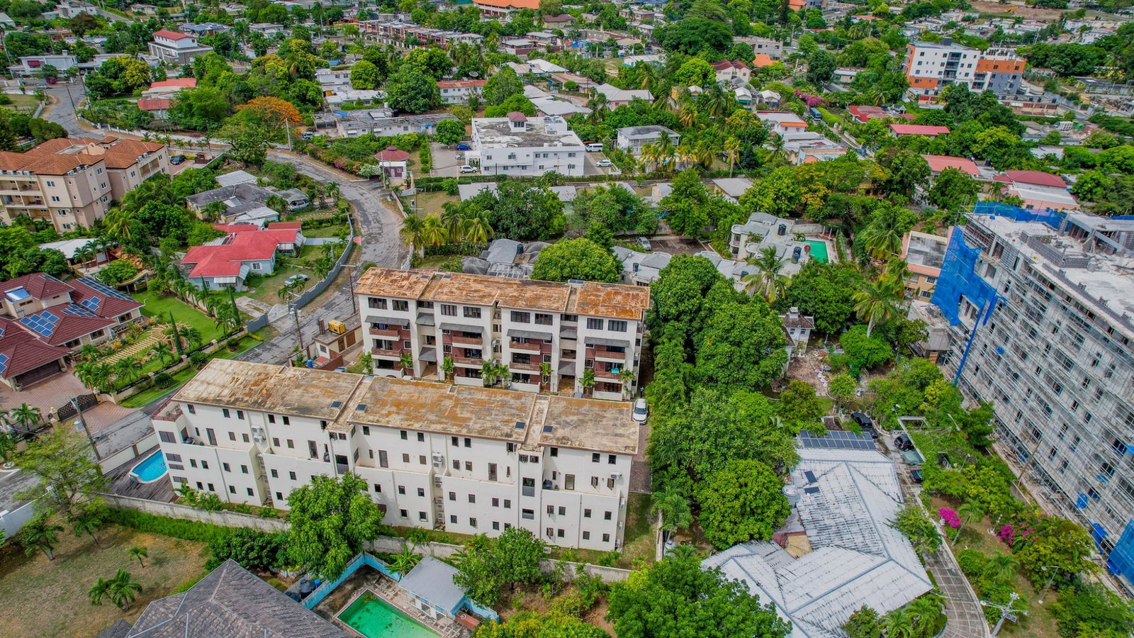 Luxury-Split-Level-Apartment-for-Rent-in-Jamaica-Stunning-Views Twenty-Second image of 27-6 Ottawa Avenue in Kingston 6, St. Andrew, Jamaica - property is For Rent