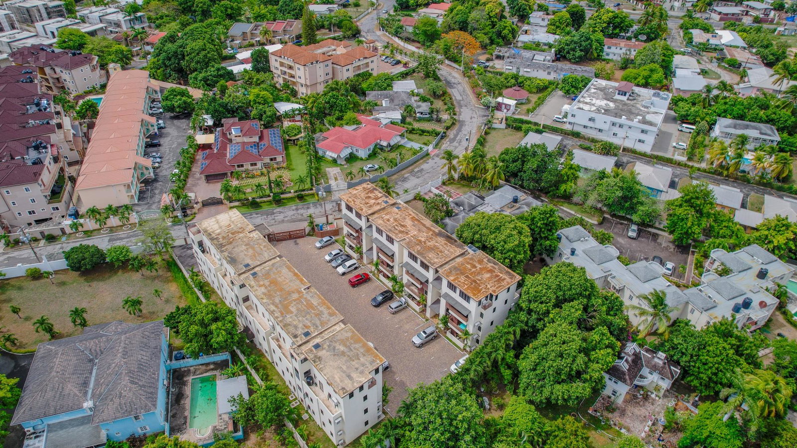 Luxury-Split-Level-Apartment-for-Rent-in-Jamaica-Stunning-Views Twenty-Third image of 27-6 Ottawa Avenue in Kingston 6, St. Andrew, Jamaica - property is For Rent