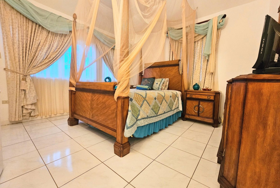 Nineteenth image of 35-205 Mango Walk Country Club in Montego Bay, St. James, Jamaica - property is For Rent