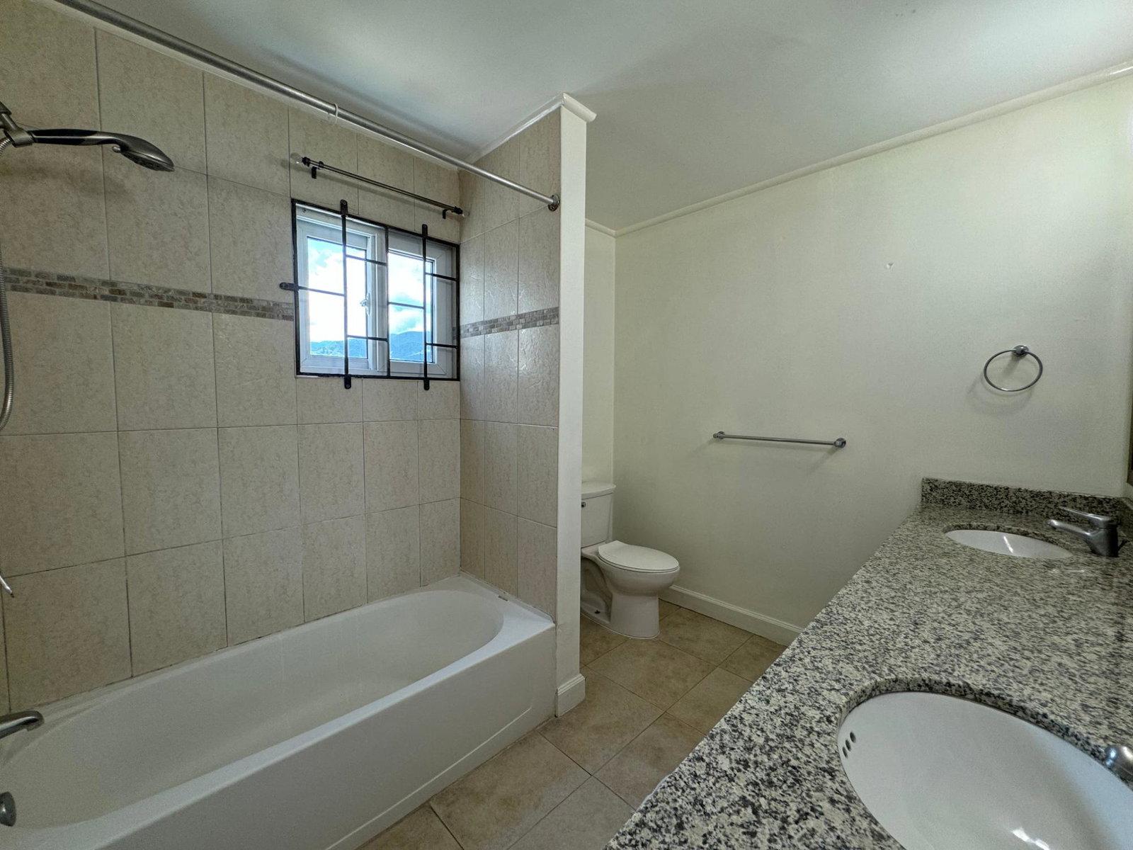 Seventeenth image of 28-17 East Kings House Road in Kingston 6, St. Andrew, Jamaica - property is For Rent