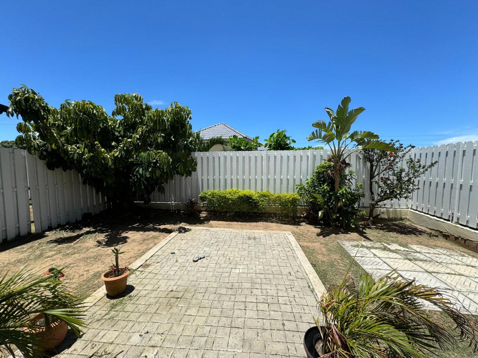 Nineteenth image of 28-17 East Kings House Road in Kingston 6, St. Andrew, Jamaica - property is For Rent
