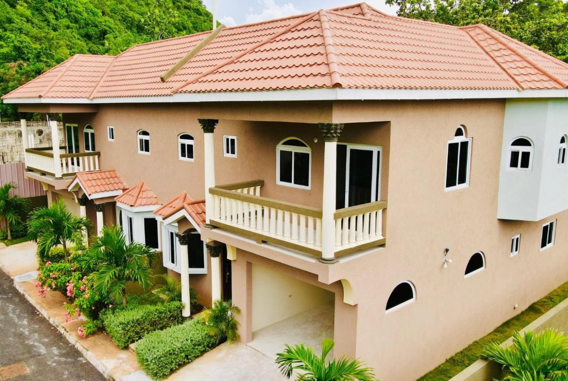First image of 2- Belvedere rd in Belvedere, St. Andrew, Jamaica - property is For Sale