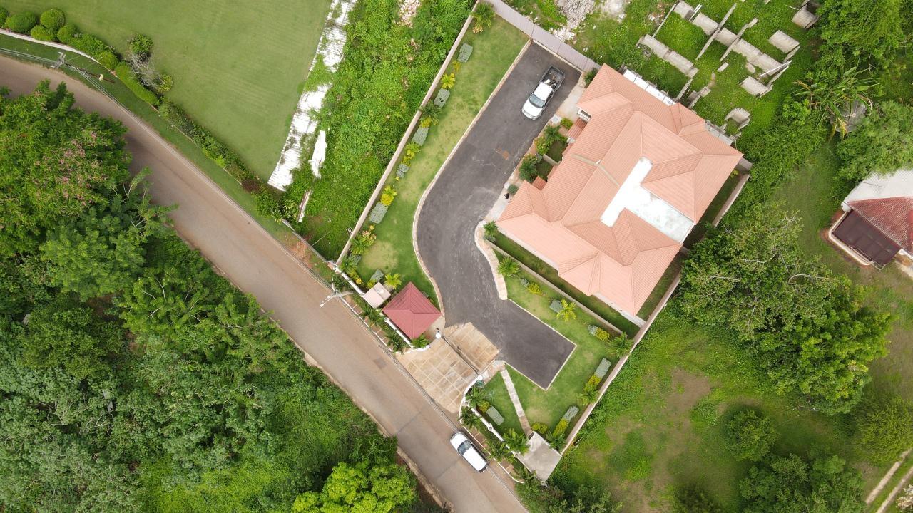 Third image of 2- Belvedere rd in Belvedere, St. Andrew, Jamaica - property is For Sale