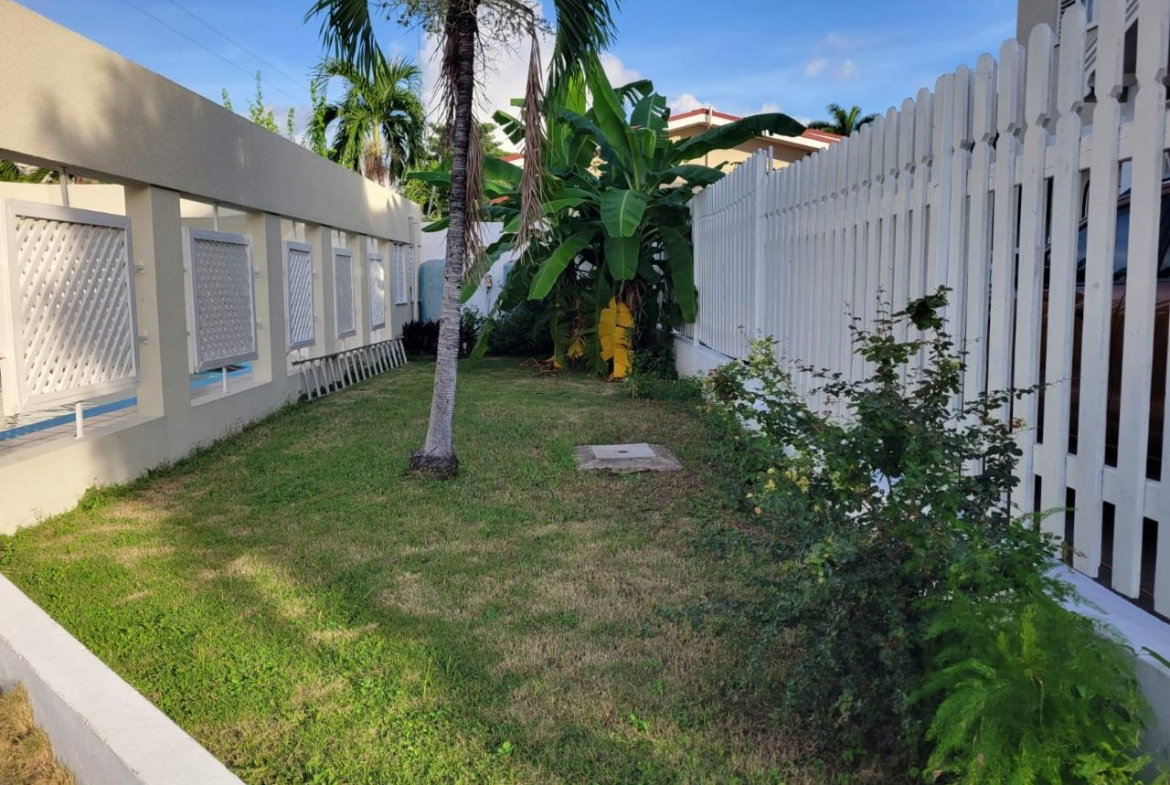 Fourth image of t h 1-51 Paddington Terrace in Kingston 6, St. Andrew, Jamaica - property is For Sale