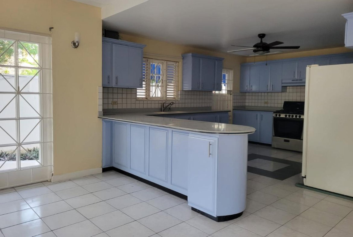 Sixth image of t h 1-51 Paddington Terrace in Kingston 6, St. Andrew, Jamaica - property is For Sale
