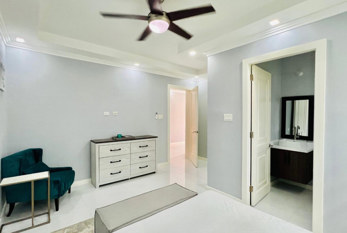 Seventeenth image of 7-4 Hill Road, Norbrook, Kgn8 in Kingston 8, St. Andrew, Jamaica - property is For Sale