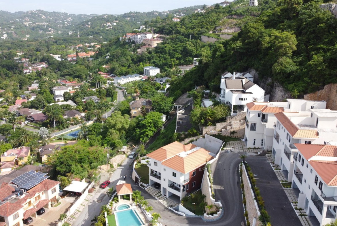 Thirteenth image of 4- 4 Hill Road, Norbrook in Norbrook, St. Andrew, Jamaica - property is For Sale