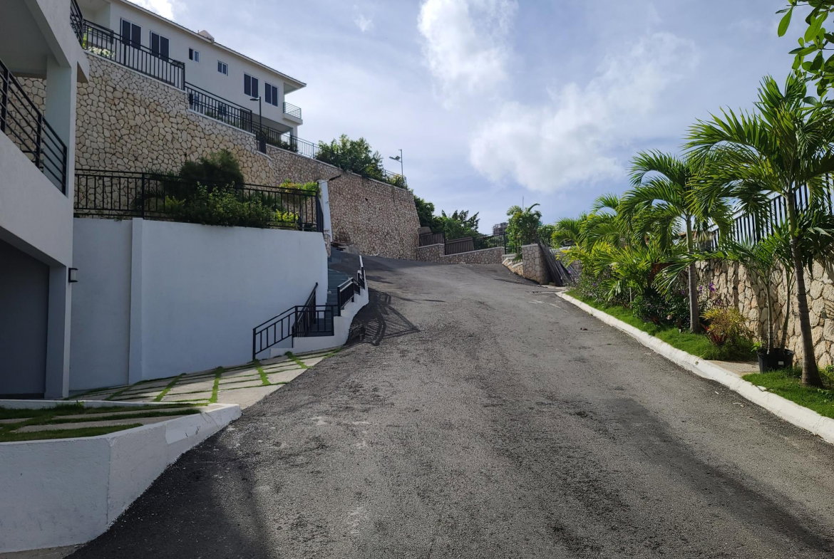 Thirtieth image of 4- 4 Hill Road, Norbrook in Norbrook, St. Andrew, Jamaica - property is For Sale