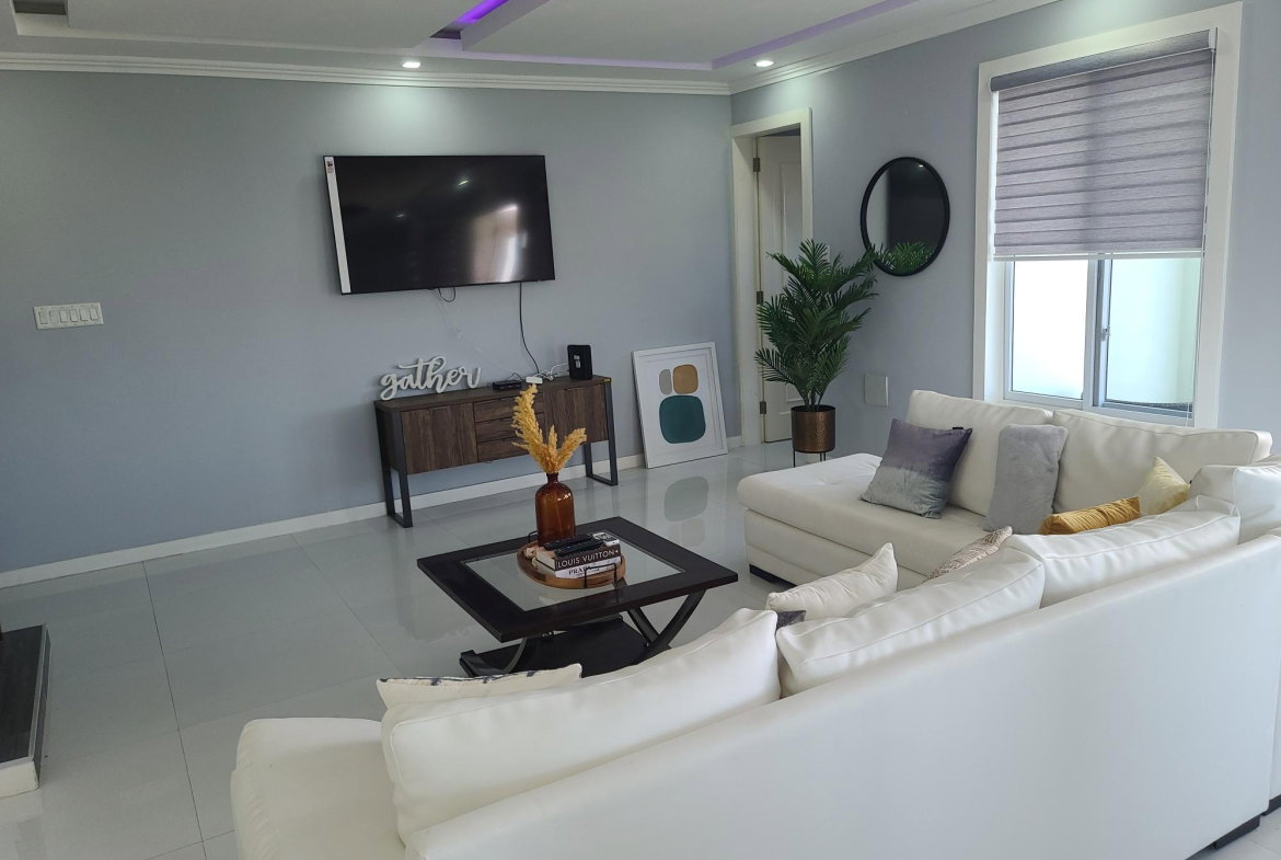 Sixth image of 4- 4 Hill Road, Norbrook in Norbrook, St. Andrew, Jamaica - property is For Sale