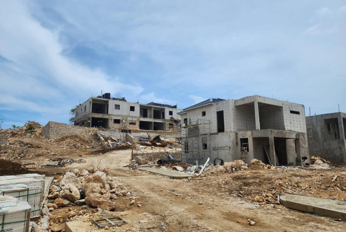 First image of 76 Ocho Rios Country Club in Ocho Rios, St. Ann, Jamaica - property is For Sale