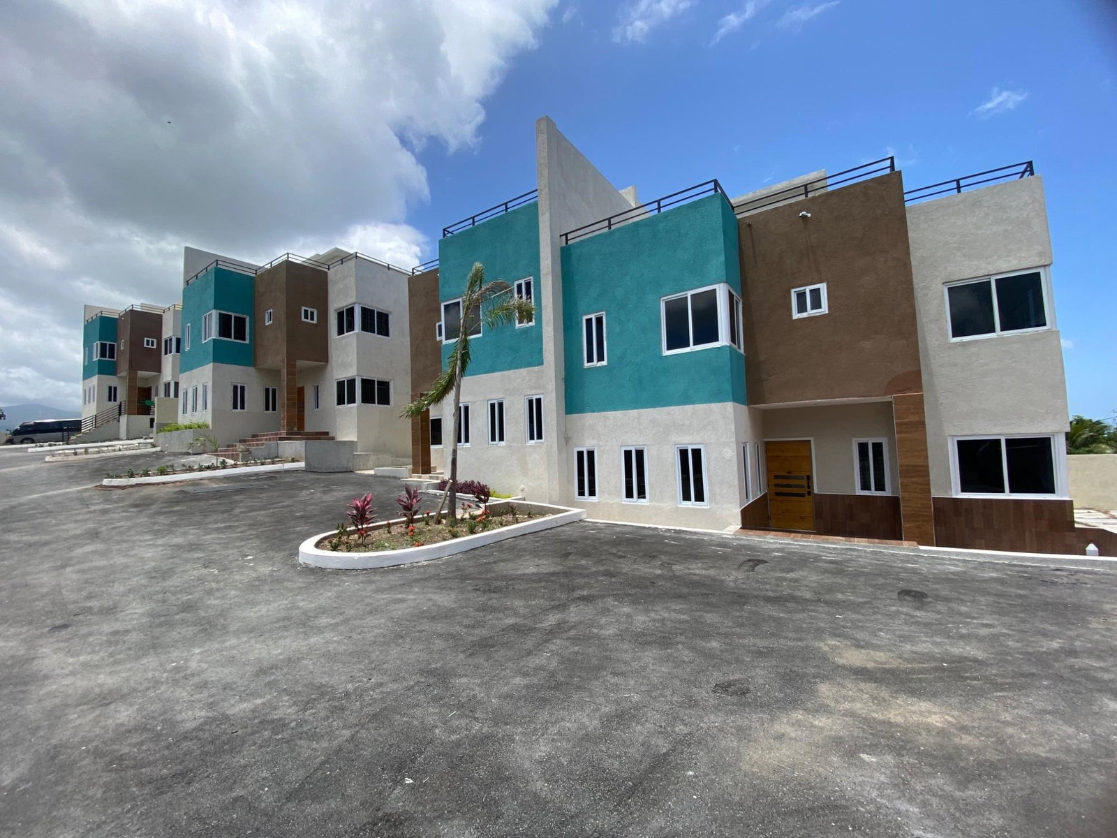 Luxury-Townhouses-for-Sale-in-West-Kirkland-Heights-Vista-Brentwood Sixth image of 2-6 Brentwood Terrace, West k in Kingston 19, St. Andrew, Jamaica - property is For Sale