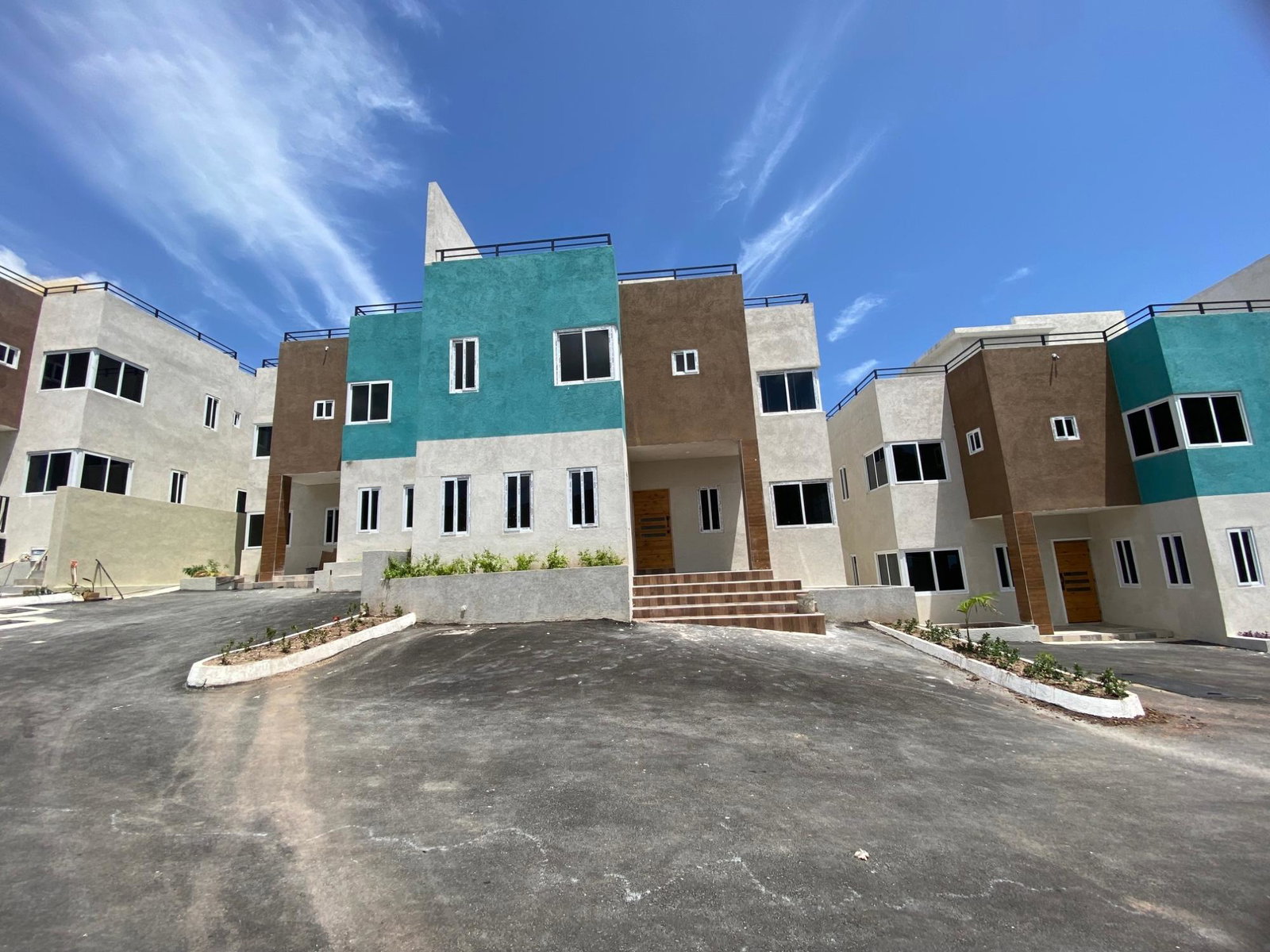 Luxury-Townhouses-for-Sale-in-West-Kirkland-Heights-Vista-Brentwood Eighth image of 2-6 Brentwood Terrace, West k in Kingston 19, St. Andrew, Jamaica - property is For Sale