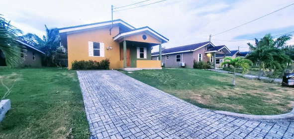 Twenty-Ninth image of 271 Canary Drive in Ocho Rios, St. Ann, Jamaica - property is For Rent