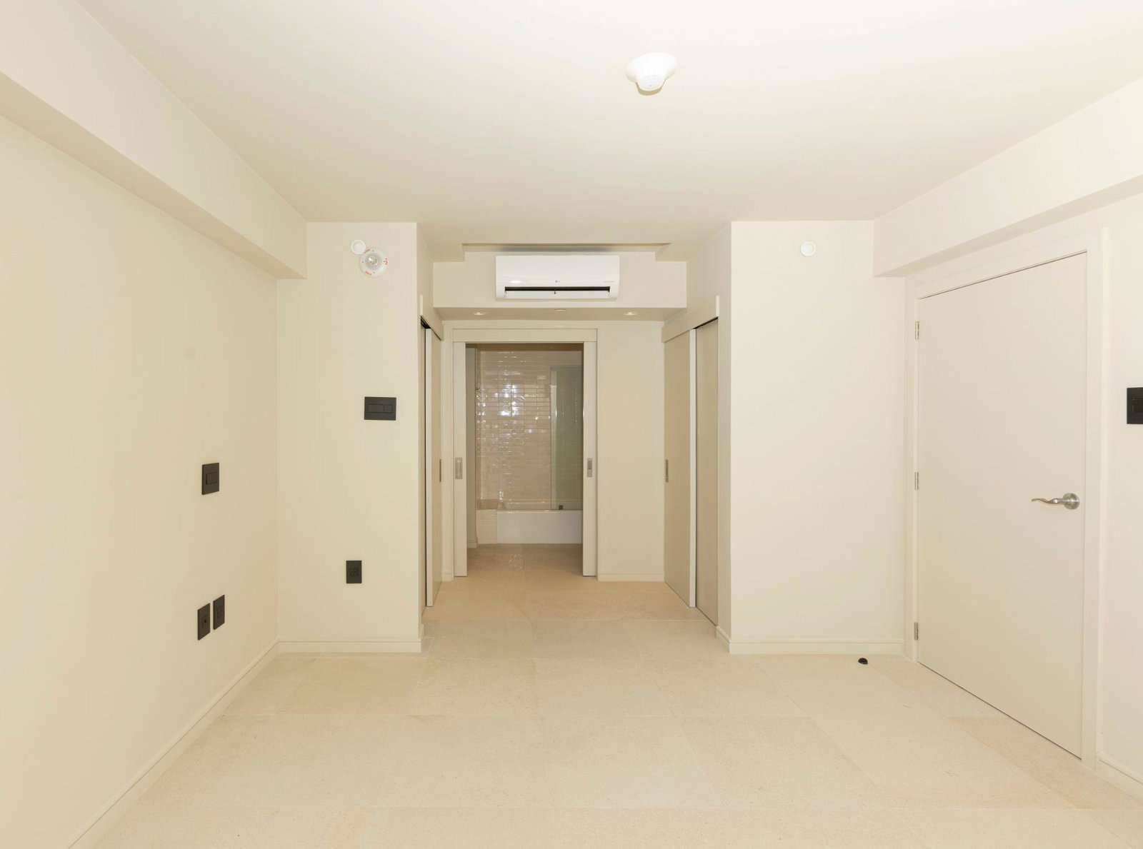 Seventh image of 1111-2-4 King Street in Downtown Kingston, Kingston, Jamaica - property is For Rent