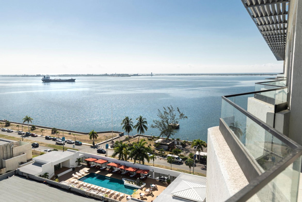 First image of 1202-2-4 King Street in Kingston 1, Kingston, Jamaica - property is For Rent