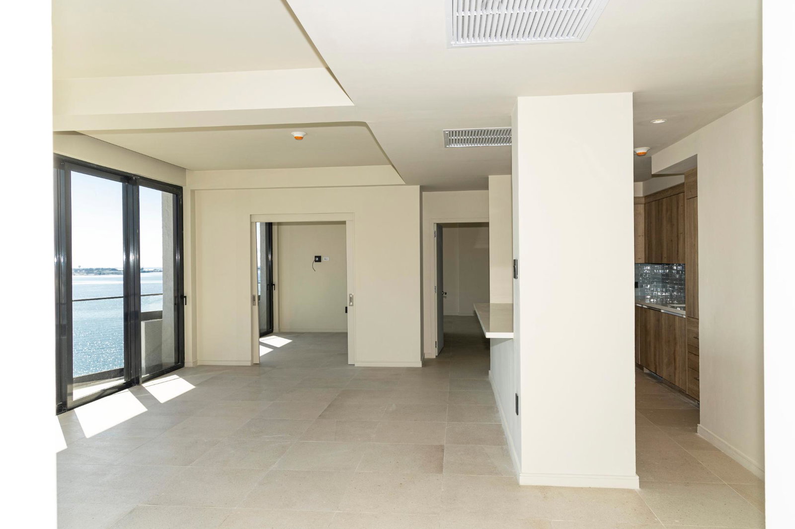 Second image of 1202-2-4 King Street in Kingston 1, Kingston, Jamaica - property is For Rent