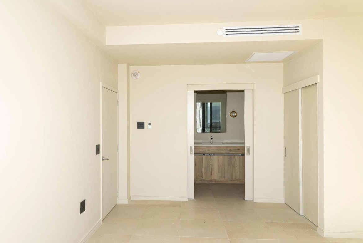 Sixth image of 1202-2-4 King Street in Kingston 1, Kingston, Jamaica - property is For Rent