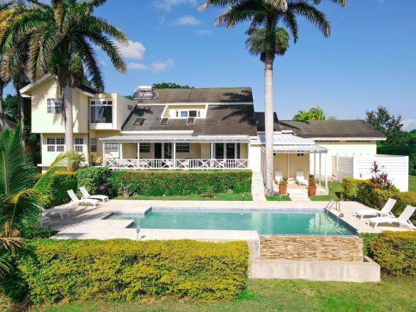 First image of 28 & 29 Martha Brae, Trelawny in Martha Brae, Trelawny, Jamaica - property is For Rent