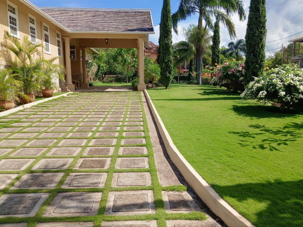 Fifth image of Mansfield Drive in Ocho Rios, St. Ann, Jamaica - property is For Rent