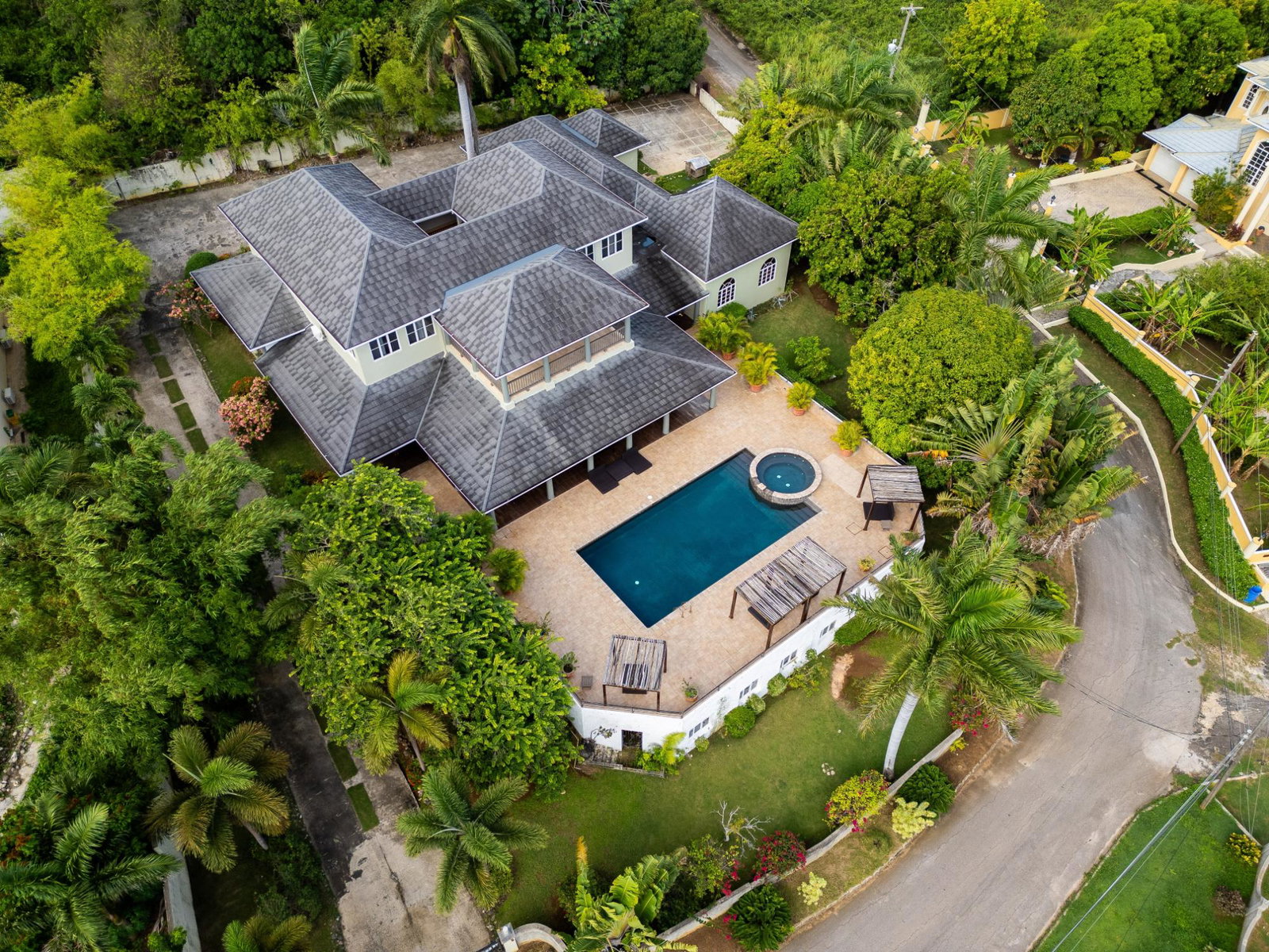 Second image of Casa Bella ,highlands in Rose Hall, St. James, Jamaica - property is For Sale