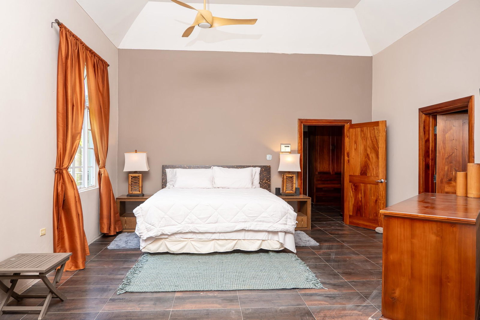 Thirteenth image of Casa Bella ,highlands in Rose Hall, St. James, Jamaica - property is For Sale