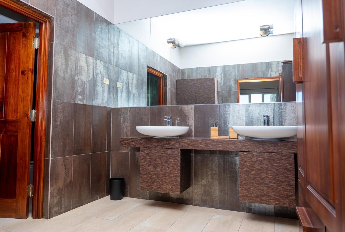 Twenty-First image of Casa Bella ,highlands in Rose Hall, St. James, Jamaica - property is For Sale