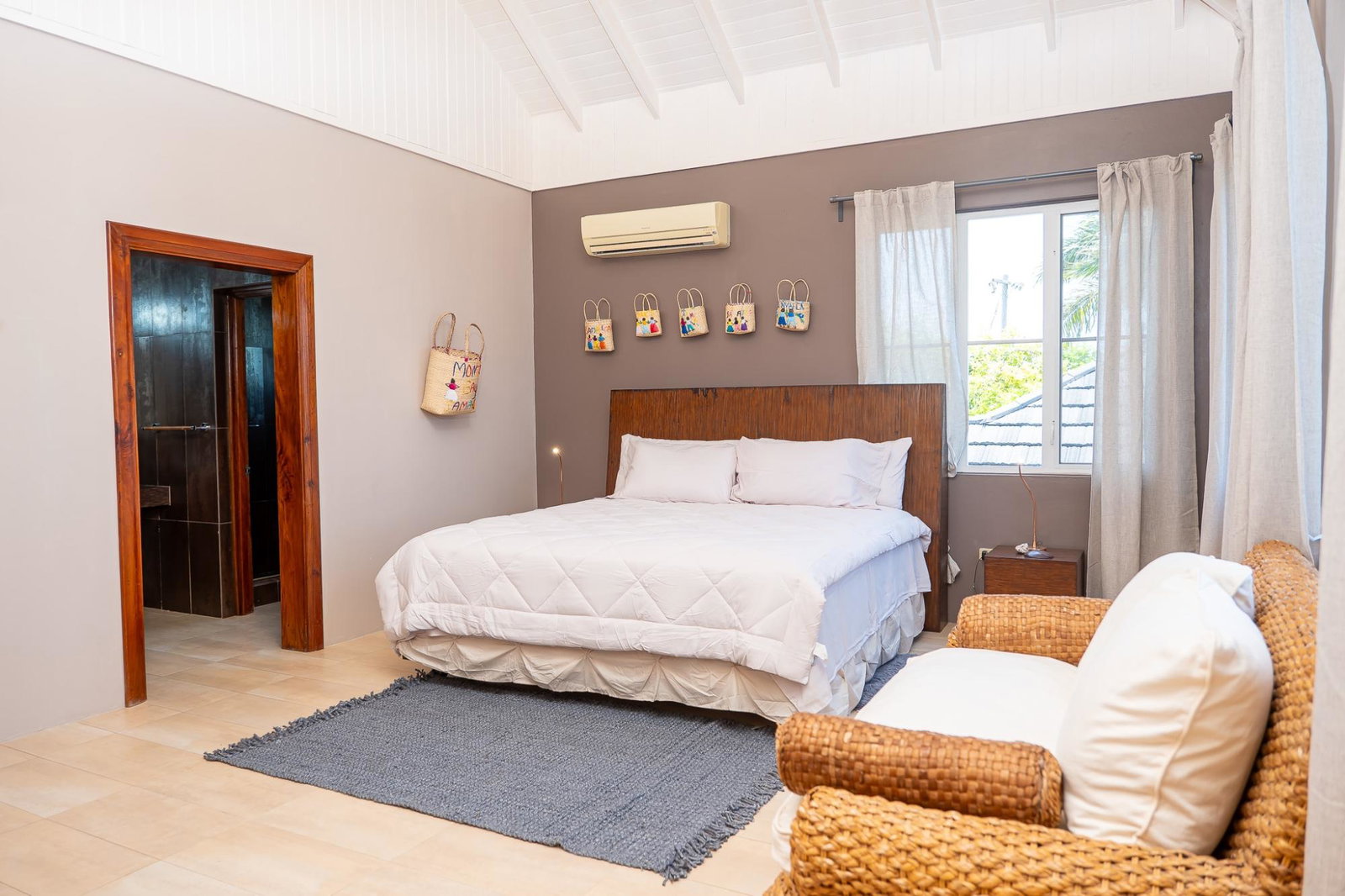 Twenty-Third image of Casa Bella ,highlands in Rose Hall, St. James, Jamaica - property is For Sale