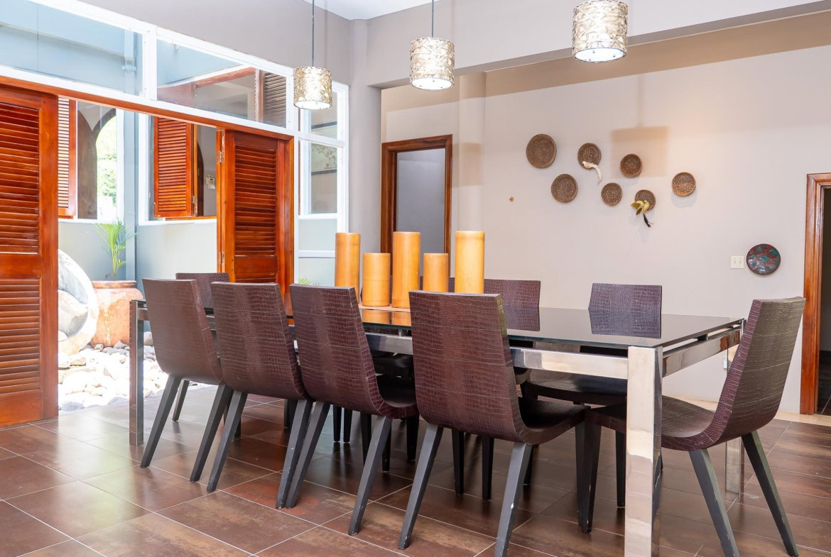 Eighth image of Casa Bella ,highlands in Rose Hall, St. James, Jamaica - property is For Sale