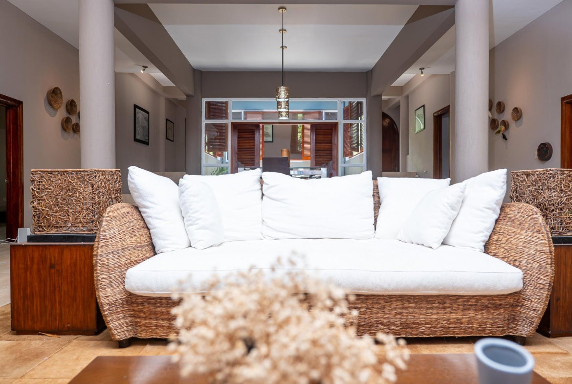 Ninth image of Casa Bella ,highlands in Rose Hall, St. James, Jamaica - property is For Sale