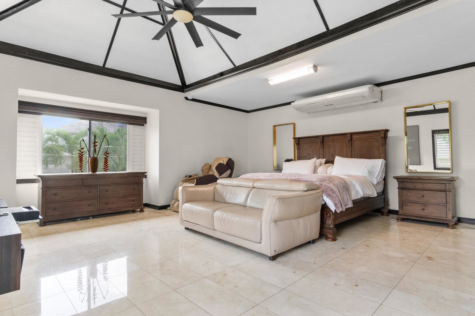 Twelfth image of 20-12 Norbury Drive in Kingston 8, St. Andrew, Jamaica - property is For Sale