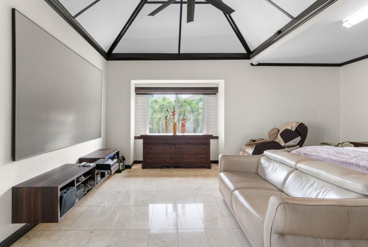 Thirteenth image of 20-12 Norbury Drive in Kingston 8, St. Andrew, Jamaica - property is For Sale