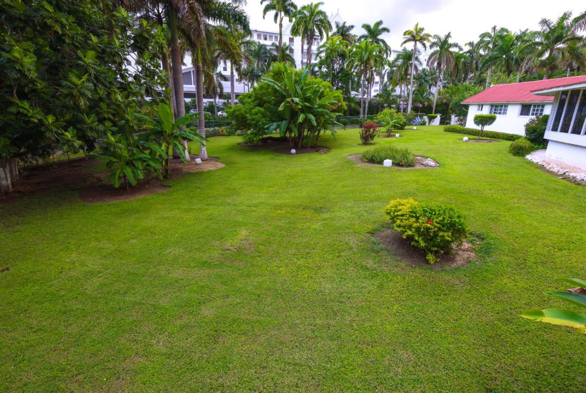 Seventeenth image of 52 Mammee Beach Road in St. Ann's Bay, St. Ann, Jamaica - property is For Sale