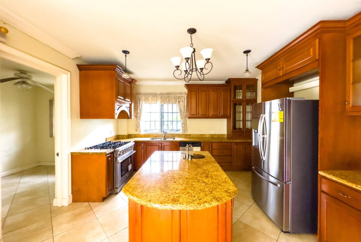 Twelfth image of 12-6 Long Lane in Kingston 8, St. Andrew, Jamaica - property is For Sale