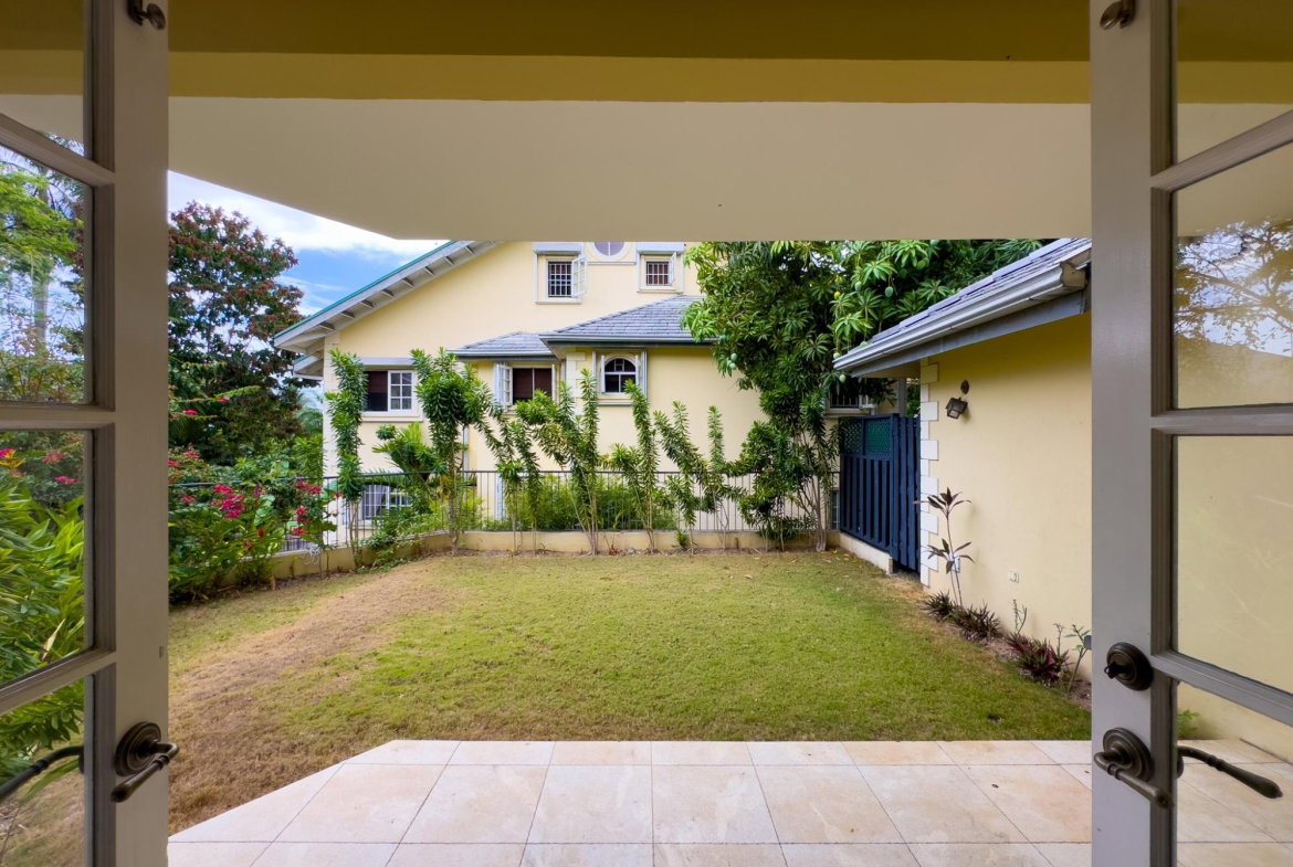 Fourteenth image of 12-6 Long Lane in Kingston 8, St. Andrew, Jamaica - property is For Sale