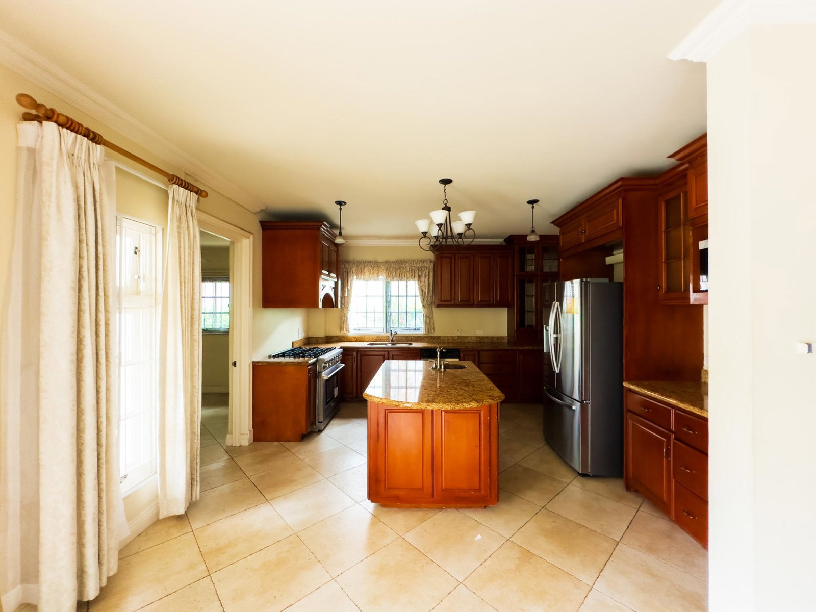 Seventeenth image of 12-6 Long Lane in Kingston 8, St. Andrew, Jamaica - property is For Sale