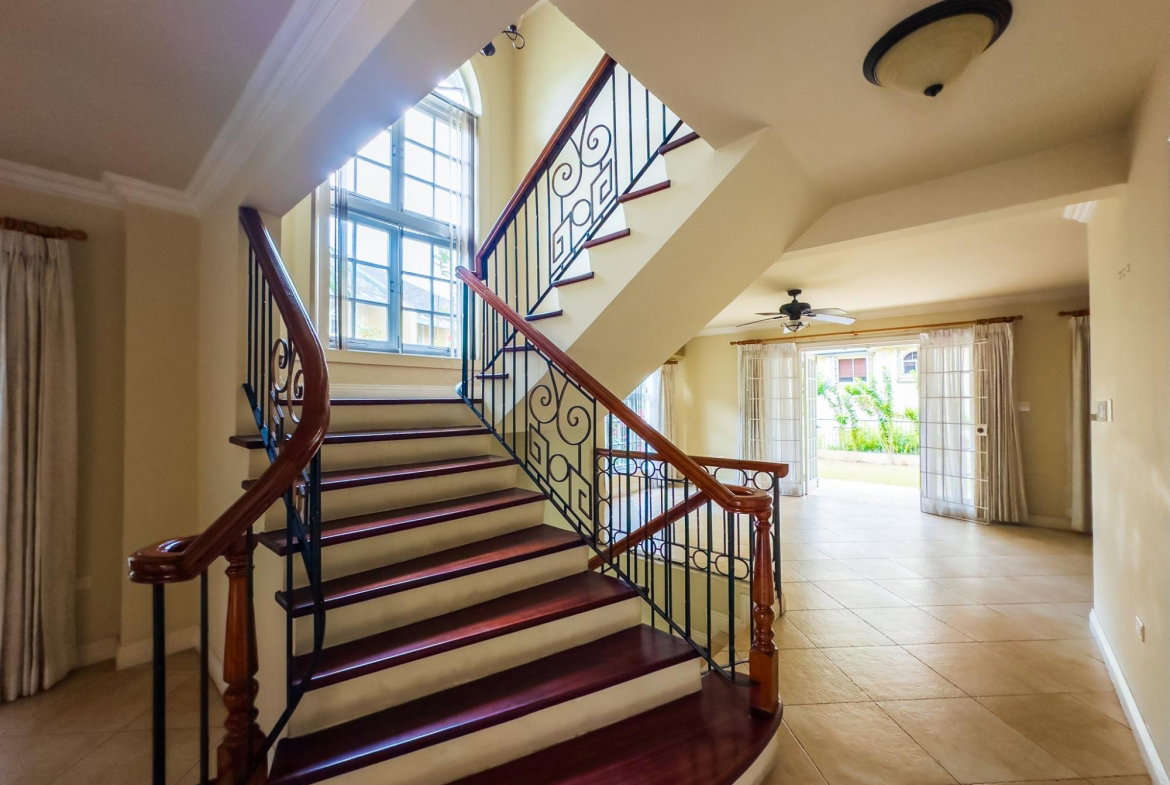 Eighteenth image of 12-6 Long Lane in Kingston 8, St. Andrew, Jamaica - property is For Sale