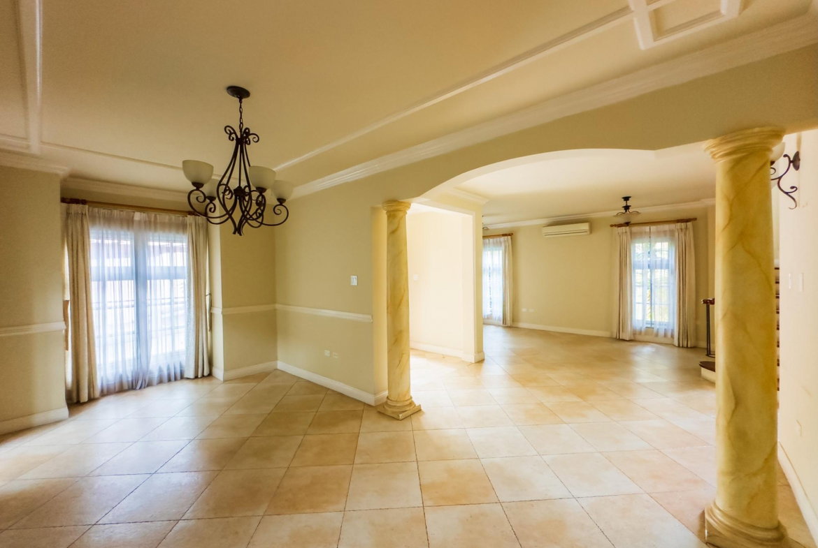 Tenth image of 12-6 Long Lane in Kingston 8, St. Andrew, Jamaica - property is For Sale