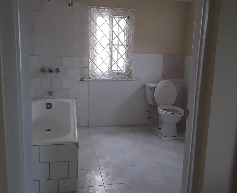Eleventh image of Cotton Tree, Freeman's ha in Albert Town, Trelawny, Jamaica - property is For Sale