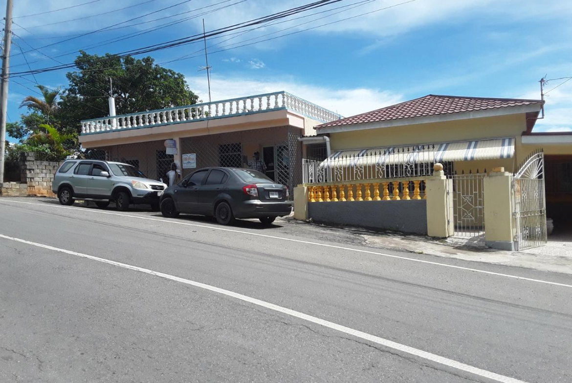 First image of Cotton Tree, Freeman's ha in Albert Town, Trelawny, Jamaica - property is For Sale