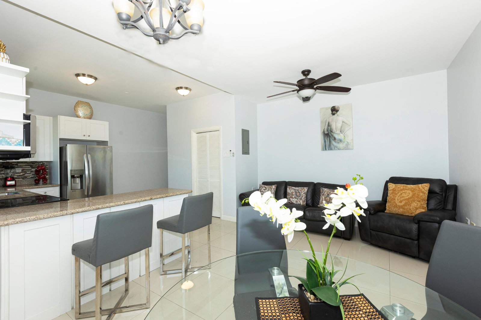 Modern-1-Bedroom-Apartment-for-Rent-at-Harloes-Place-St.-Andrew Fifth image of A403-10 Surbiton Road, Harloes in Kingston 6, St. Andrew, Jamaica - property is For Rent
