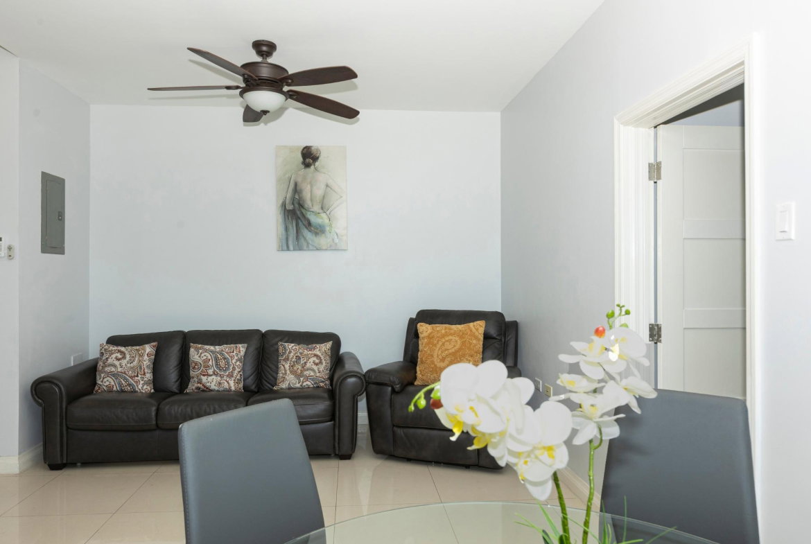 Seventh image of A403-10 Surbiton Road, Harloes in Kingston 6, St. Andrew, Jamaica - property is For Rent