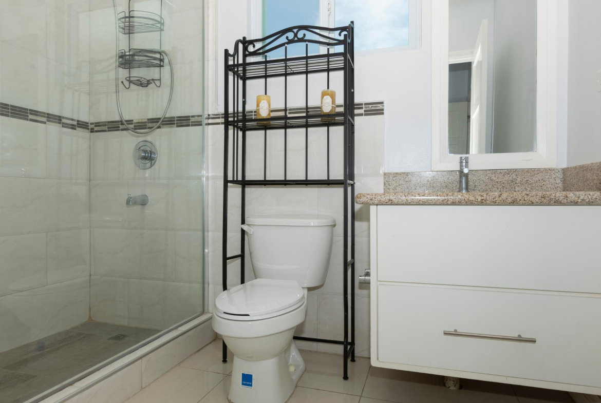 Ninth image of A403-10 Surbiton Road, Harloes in Kingston 6, St. Andrew, Jamaica - property is For Rent