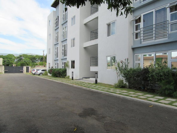 Thirteenth image of 401-21 Sullivan Avenue in Kingston 8, St. Andrew, Jamaica - property is For Rent