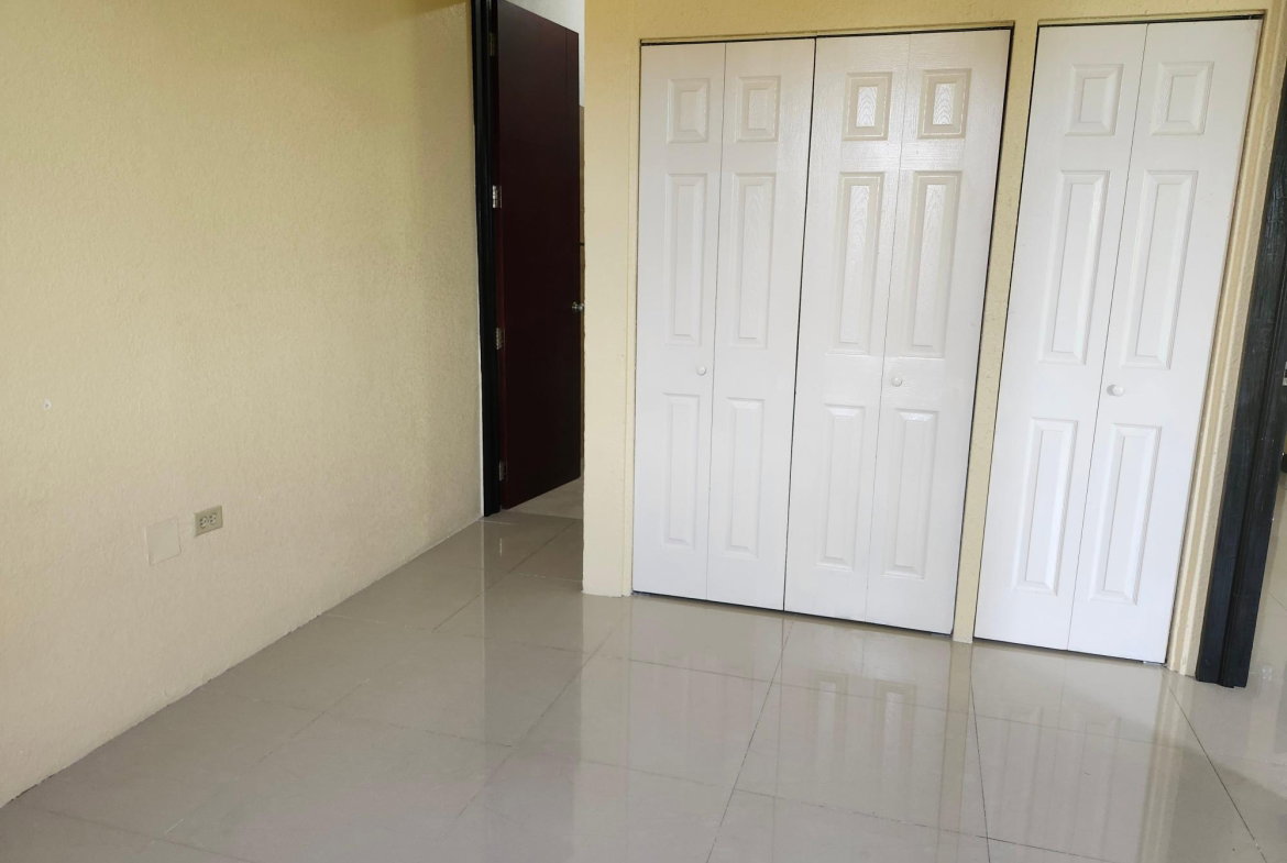 Twelfth image of 17-8 Washington Drive in Kingston 10, St. Andrew, Jamaica - property is For Sale