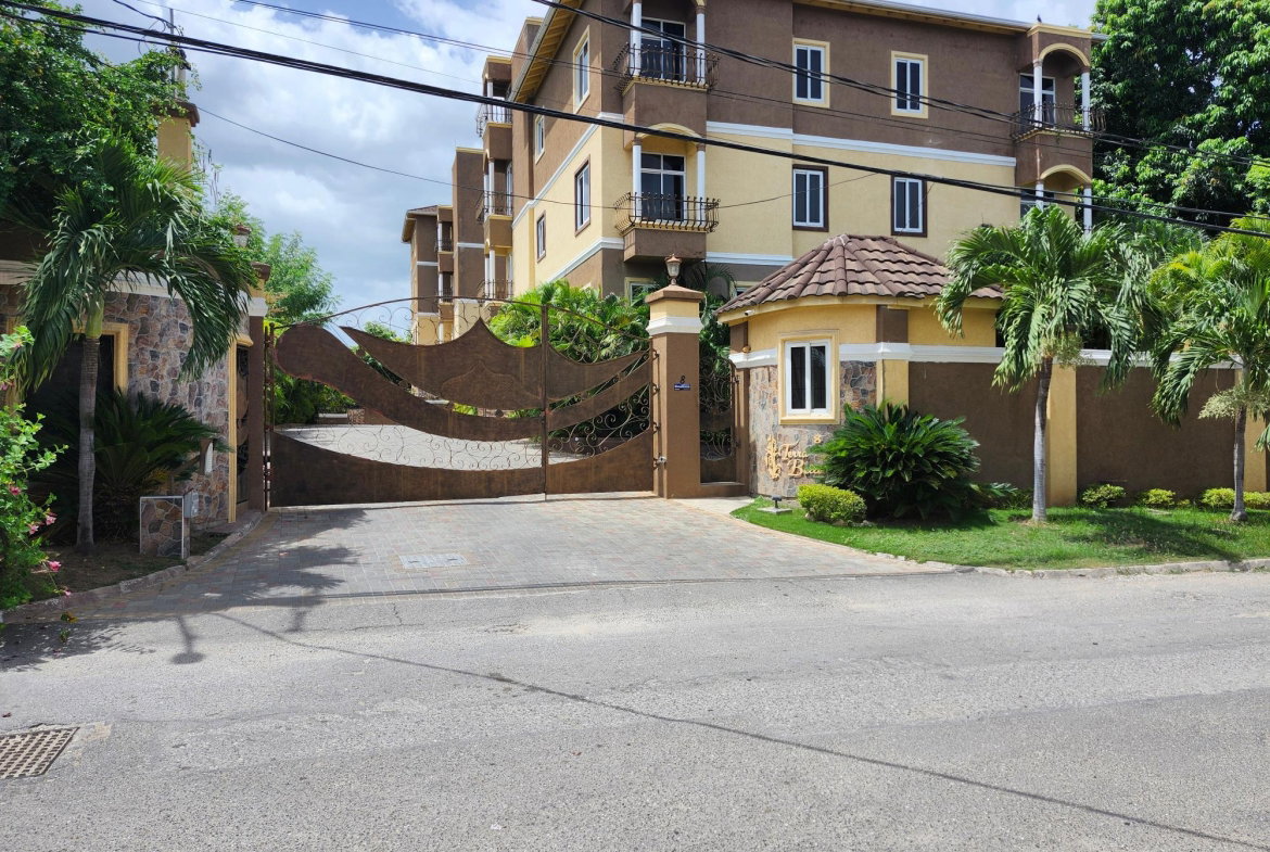 First image of 17-8 Washington Drive in Kingston 10, St. Andrew, Jamaica - property is For Sale
