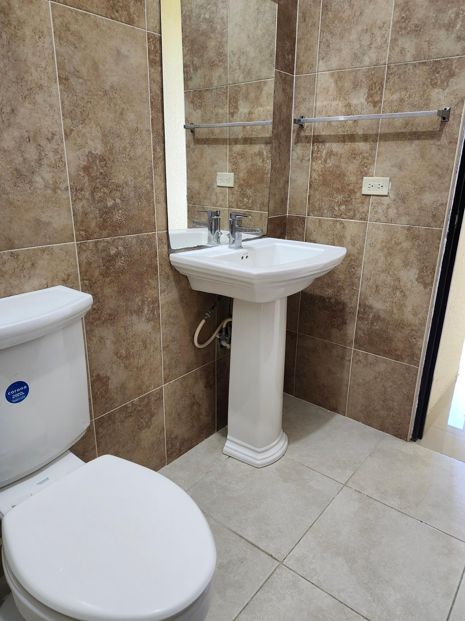 Fourteenth image of 17-8 Washington Drive in Kingston 10, St. Andrew, Jamaica - property is For Sale